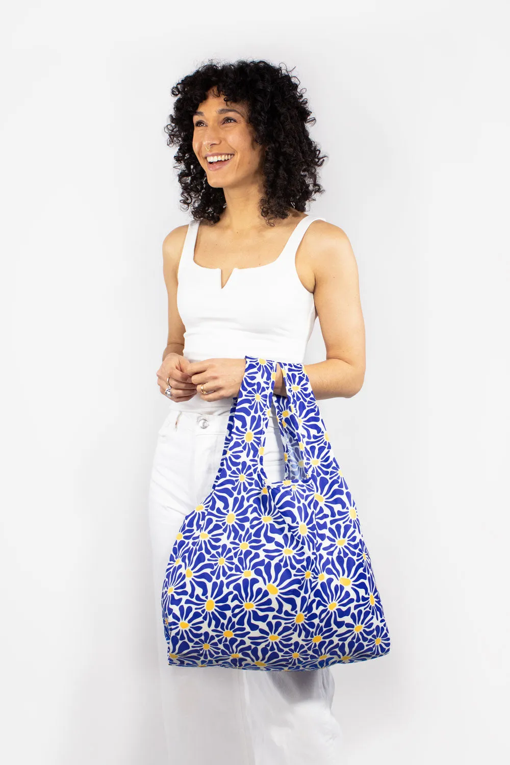 Abstract Flowers Blue | Medium